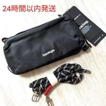 topologie 토폴로지 블랙 숄더백 보틀 사코슈