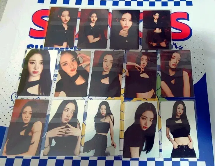 Le Sserafim FLAME RISES SEOUL Poca Pack