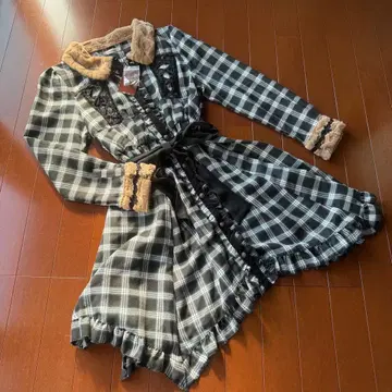 [ 새상품 미사용 택 포함 ] axes femme 체크 원피스