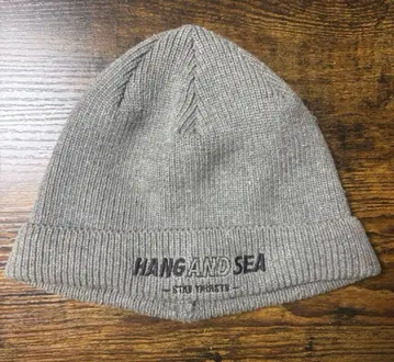 Hangoverz x WIND AND SEA 콜라보 니트 모자 그레이