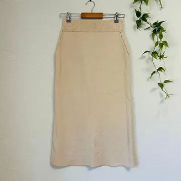 고품질 로리즈팜 [ F ] 리브 허리 미디 기장 슬릿 스커트