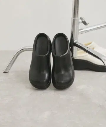 ADAM ET ROPE' FEMME 볼륨 밑창 크로그