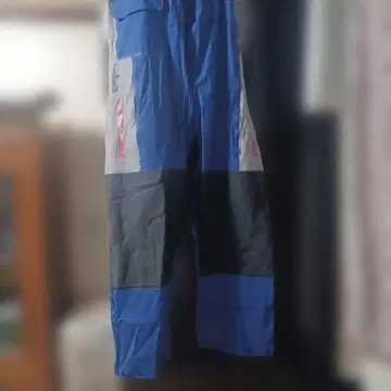 다이와 살로펫 파랑과 그레이