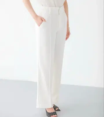 fitmore [ ZOZO 한정 상품 ] 허리 프릴 와이드 팬츠