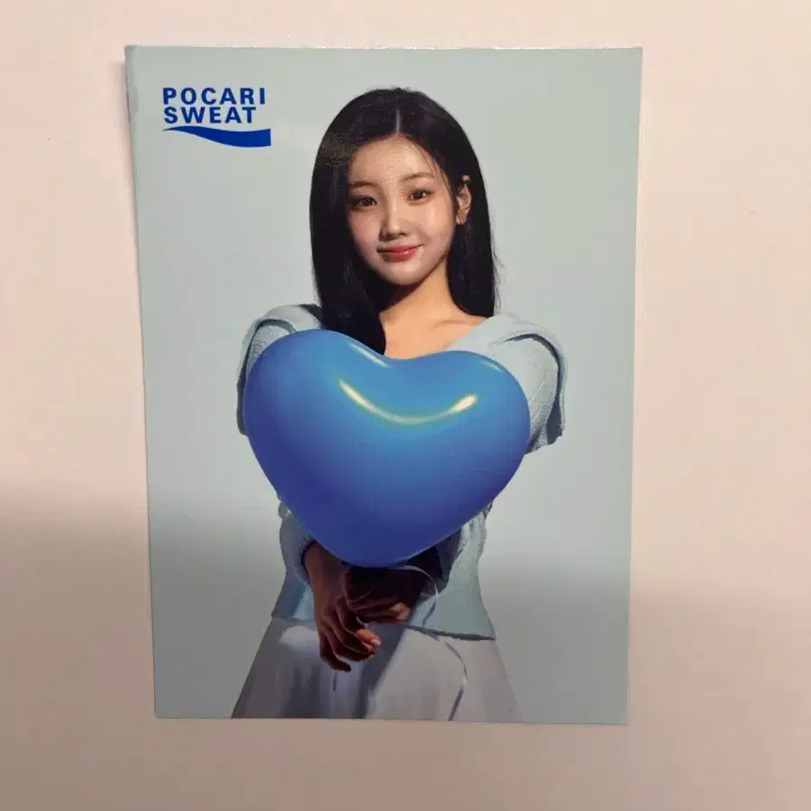 Illit Pocari Limited Photocard
