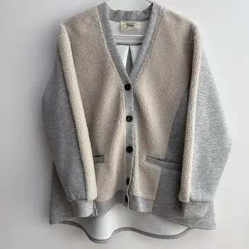 Margaret Vintage 가디건 그레이 보아