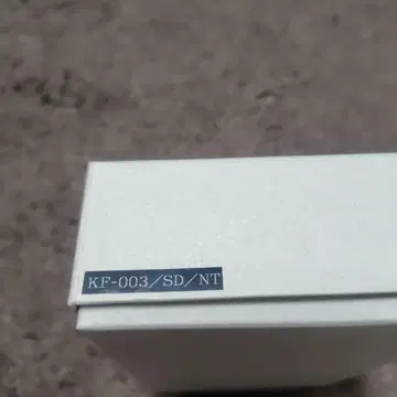 와일드 스완스 KF003