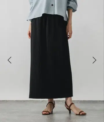글로벌 워크 셀프 컷 플리츠 내로우 스커트