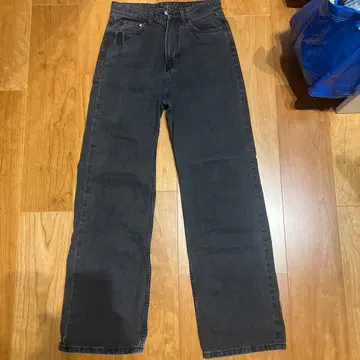 H&M 블랙 데님 여성용 M 사이즈