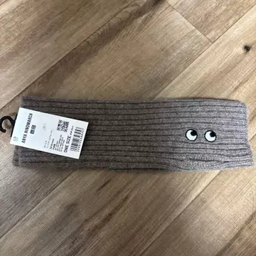 유니클로 안야 힌드마치 캐시미어 니트 암워머 브라운