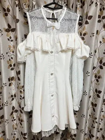 레이스 x 리본 오프숄더 원피스 화이트 히메 스타일 양산형 지뢰계