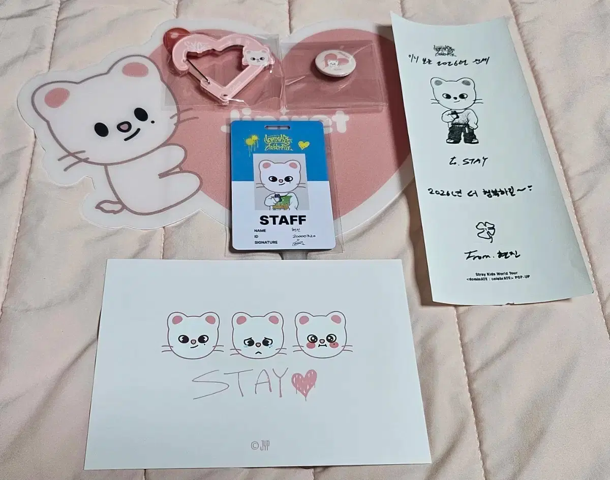 Stray Kids pop up jini-let set.