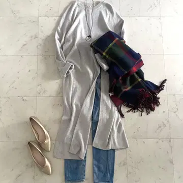 새상품급 나고 스탠스 캐시미어 혼방 슬릿 니트 원피스 상의 38