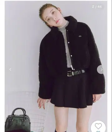 LACOSTE 크롭 자켓 블랙 사이즈 F