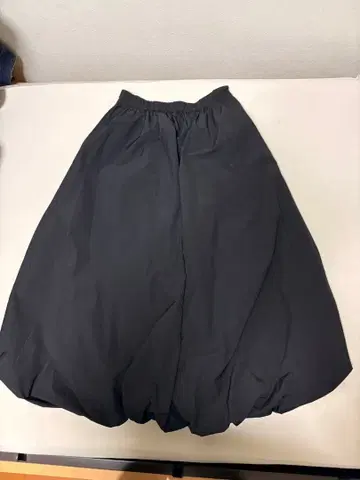 어반 리서치 도어스 나일론 벌룬 스커트