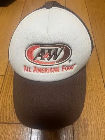 정품 A&W 메쉬 캡 화이트/브라운