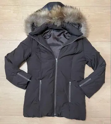 theory 브라운 다운 자켓 사이즈 2