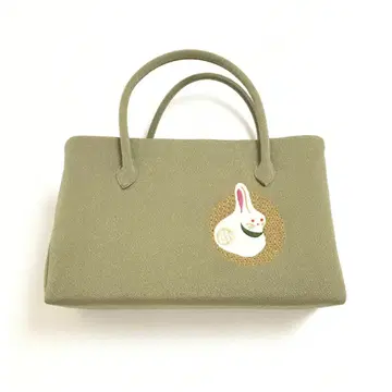 새상품급 일본 의류 백 토끼 연두색 포인트 패턴 어른스러운 멋