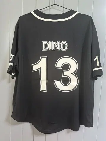 SEVENTEEN RIGHT HERE 디노 유니폼 T셔츠