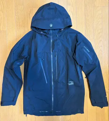 Burton AK457 가이드 자켓 GORE-TEX PRO M