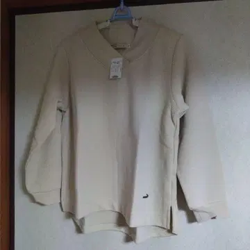 CROCODILE 베이지 V넥 트레이닝복 M