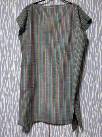 사각 의상 디자인 스트라이프 튜닉 원피스