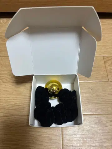 LOEM TOKYO 스크런치 블랙 미사용 새상품