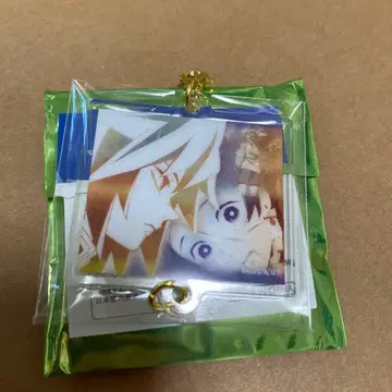 귀멸의 칼날 기둥전  아크릴 참 토미오카 기유 카마도 탄지로