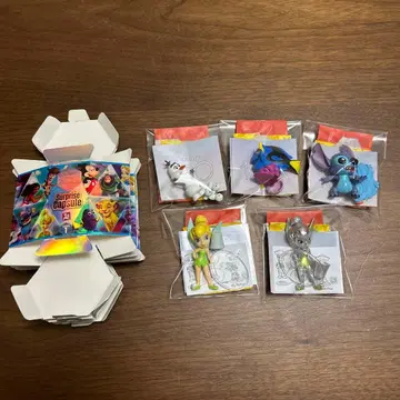 디즈니 100주년 서프라이즈 캡슐 5개 묶음 판매