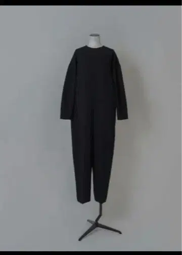 [ 컨디션 최상 ] LOHEN 로헨 올인원 콤비네존 36 블랙