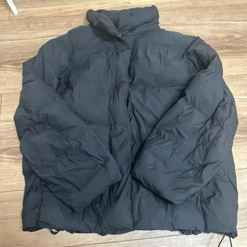 유니클로 파우더 소프트 다운 자켓