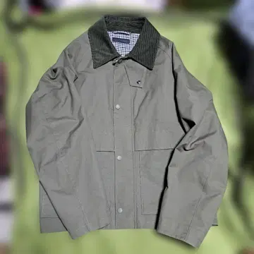 유니클로 유틸리티 숏 블루종 M