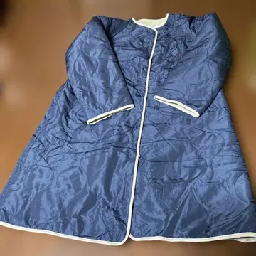 네이비 퀼팅 롱 코트