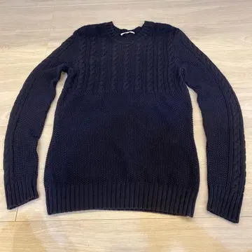 CARVEN 칼벤 남성용 라인 케이블 짜임 디자인 니트 스웨터