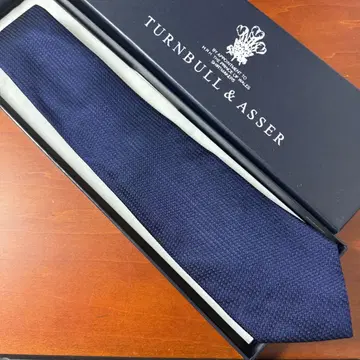 정가 35만 턴불앤아서 네이비 솔리드 타이 프레스코 넥타이