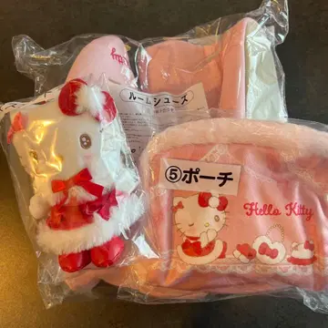 [ 헬로키티 ] 산리오 뽑기 룸슈즈 마스코트 파우치