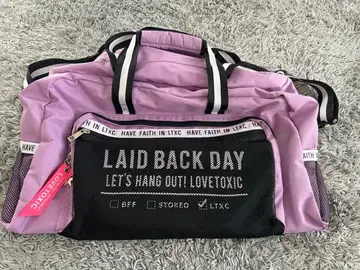 러브톡시 퍼플 보스턴 백 메쉬 포켓 부착