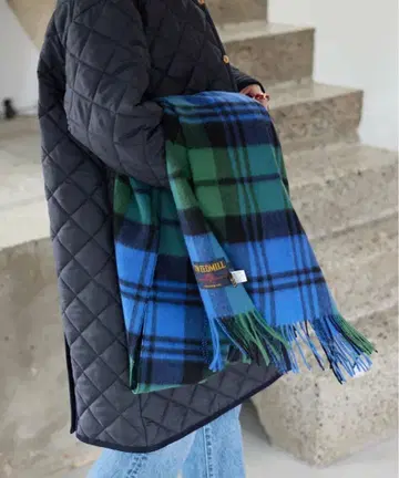 존 스톤즈 머플러