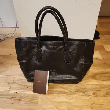 HIROFU 블랙 가죽 토트백