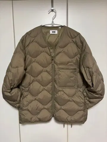 새상품급 UNIQLO U 퀼팅 리사이클 다운 자켓 남녀 공용 L