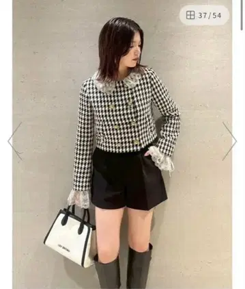 [L.B CANDY STOCK] 스캘럽 비쥬 터치 자켓