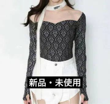 [ 새상품 ] melt the lady royal pattern tops