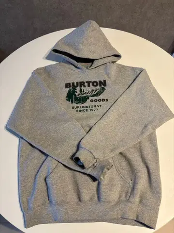 Burton 90s 프린트 후드 맨투맨