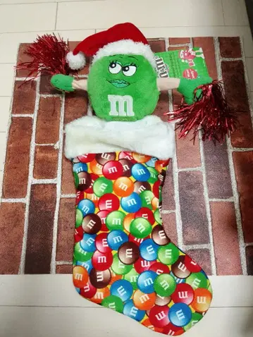 M&M's 크리스마스 애니메이션 포함 삭스 그린
