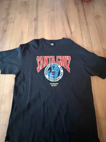 SANTA CRUZ 블랙 T셔츠
