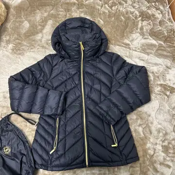 MICHAEL KORS 블랙 다운 자켓 M