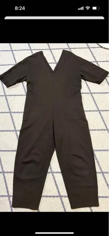 kiira 다크 브라운 V넥 올인원