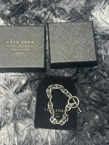 LOSE FORD 체인 팔찌