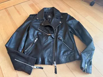 ZARA 블랙 가죽 라이더 자켓