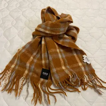AIGLE 체크 무늬 머플러 TU